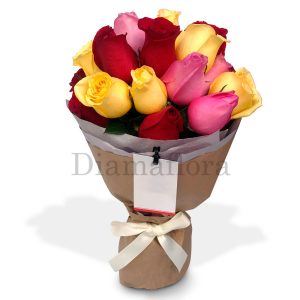 Ramo de rosas de colores